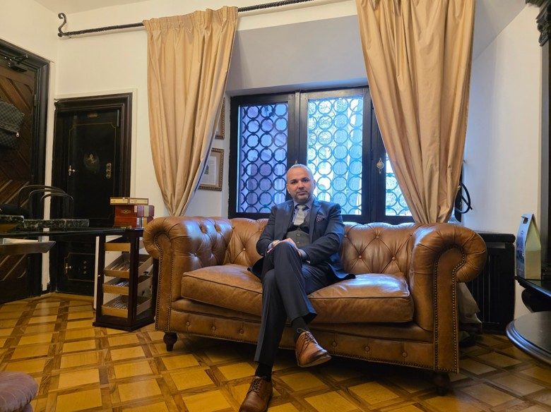 Eduard Petrescu, expert în generare de lead-uri calificate până la 90%, explică de ce Aplicația EkoGroup.ro este alternativa eficientă la cold calling