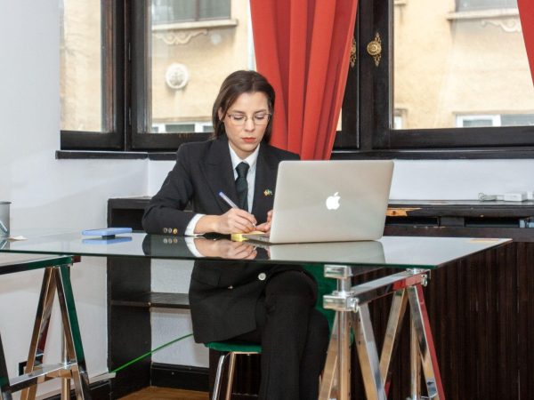 alexandra chivu, senior copywriter, ekogroup
